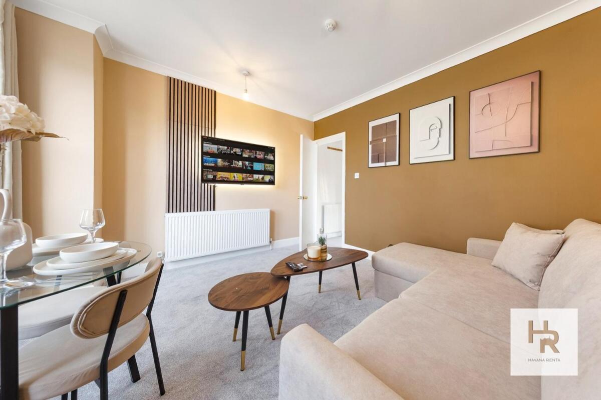 Prime Location - Stylish Retreat - Wifi & Netflix * Londen