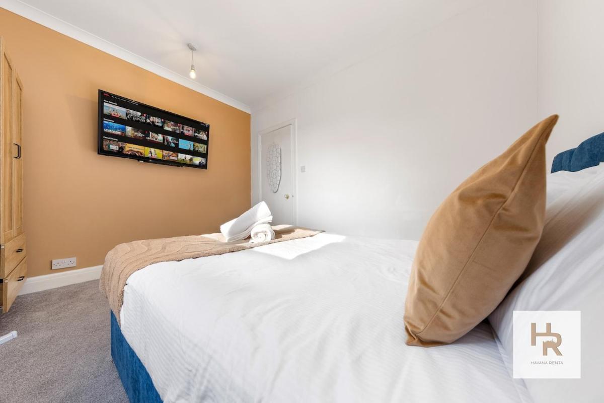 Prime Location - Stylish Retreat - Wifi & Netflix Appartement